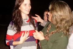 Ana entrevistando a atriz da Globo, Nathalia Dill