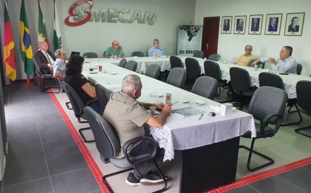 Diretoria executiva do Simecan se reúne para tratar de pautas empresariais