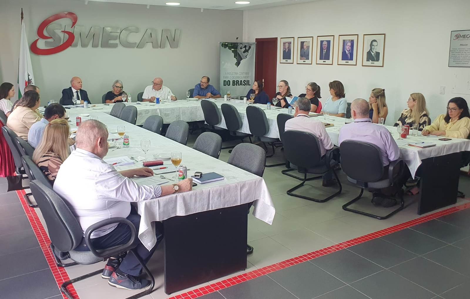 Comissão de RH do Simecan dá seguimento aos encontros mensais