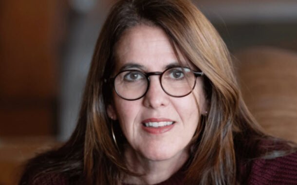 Temas Preferidos e CDL Mulher NH realizam talk show com Martha Medeiros