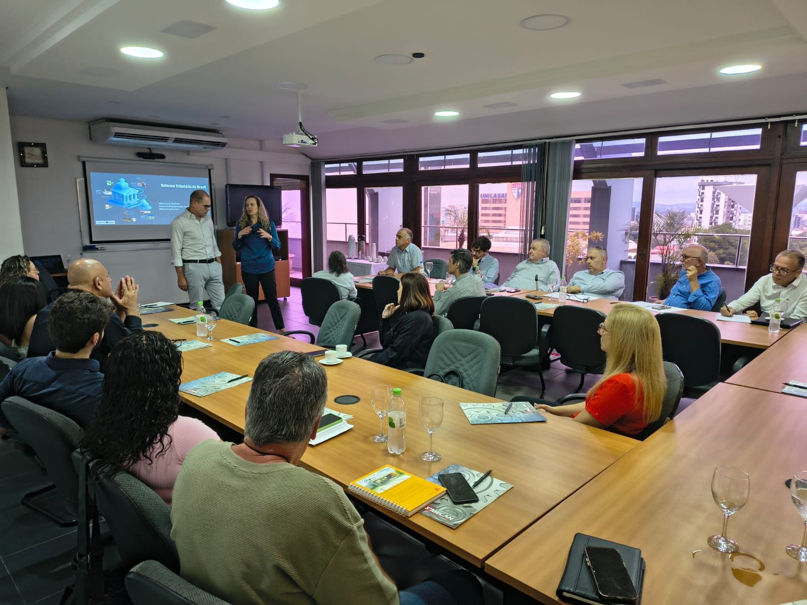 Reforma Tributária foi tema de palestra no Simecan