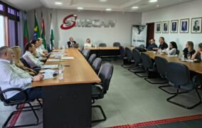 Comissão de RH debate organização do trabalho e reivindicações sindicais para 2026